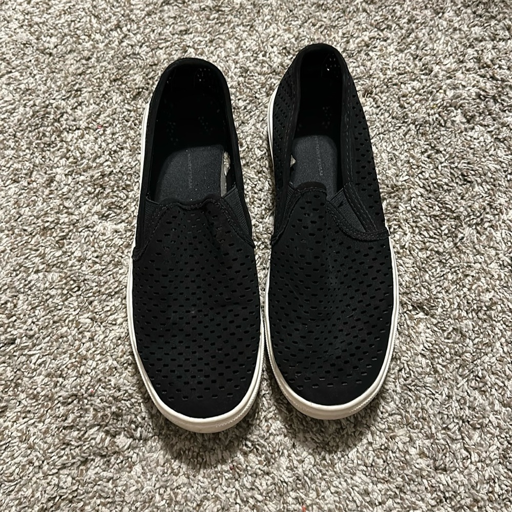 Confortable Black flats